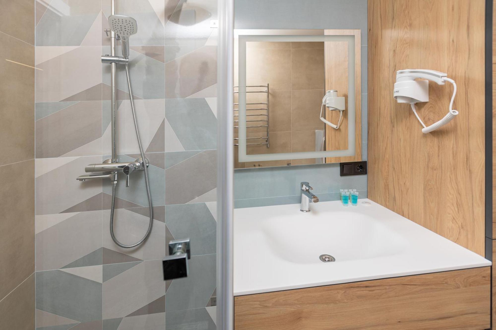 Jam Apartments Λβιβ Εξωτερικό φωτογραφία